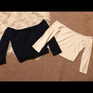 ‼️SOLD‼️ Hollister Off the Shoulder Crop-Tops